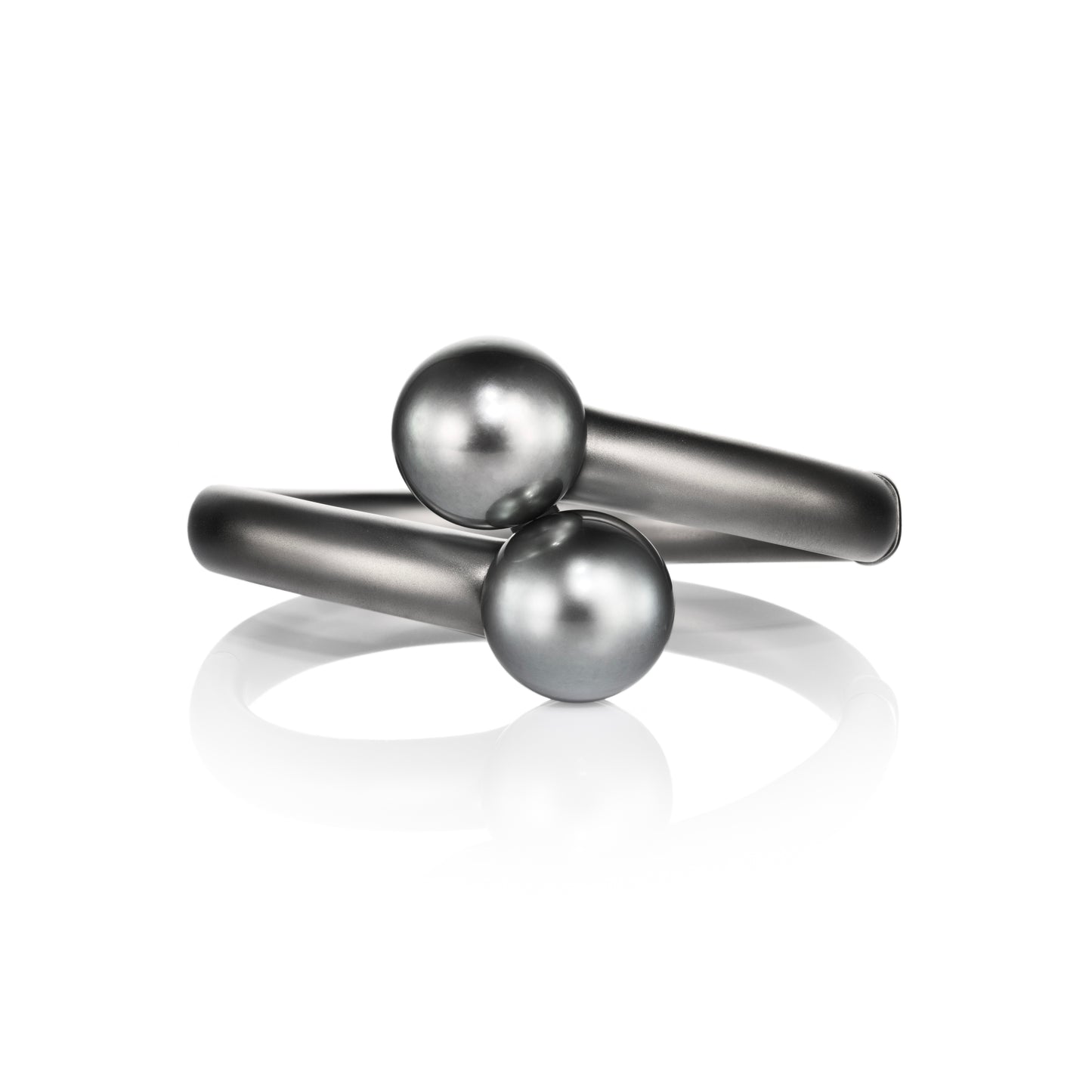 South Sea Pearls Bangle